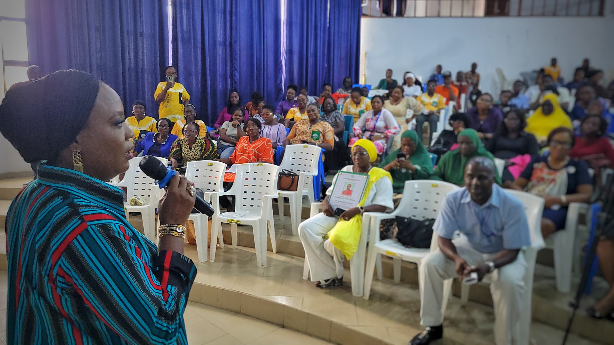 Audience engagement during the NAWOJ public lecture